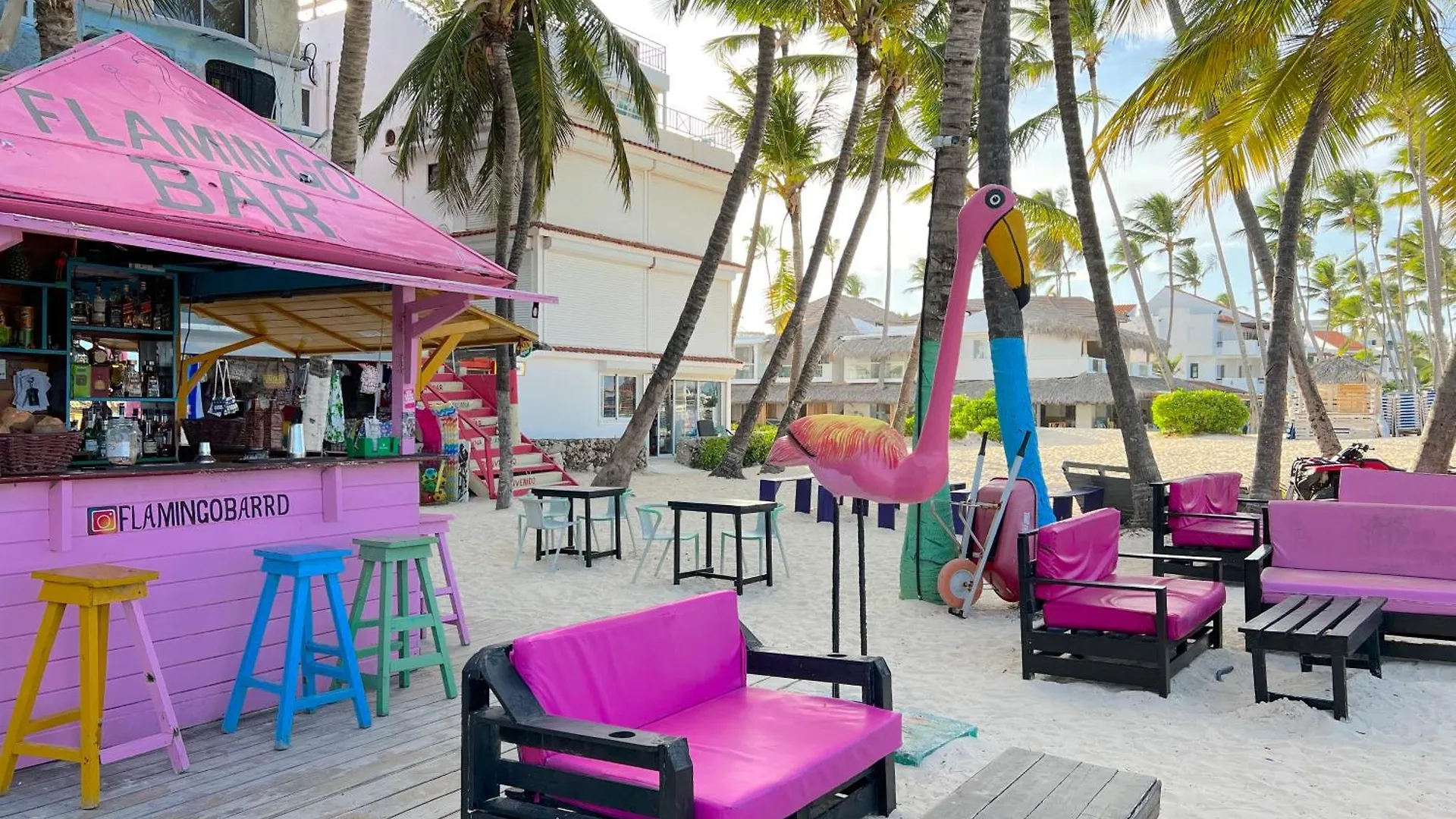 Vacation Suites With Rooftop Pool, Spa, Restaurants - Playa Los Corales Punta Cana Hotel